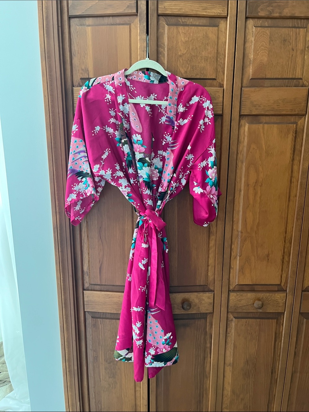 Floral Satin Kimono Robe in Fuchsia